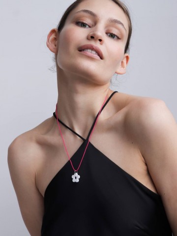 Подвеска цветок белый S