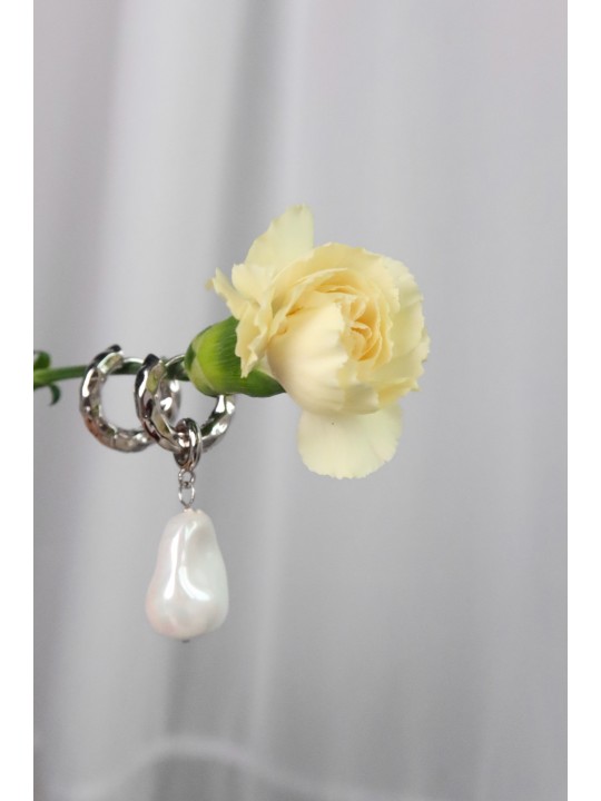Серьги с барочной жемчужиной