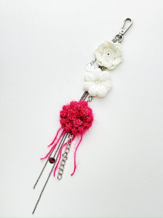 Брелок RBH&11YOU 3 цветка