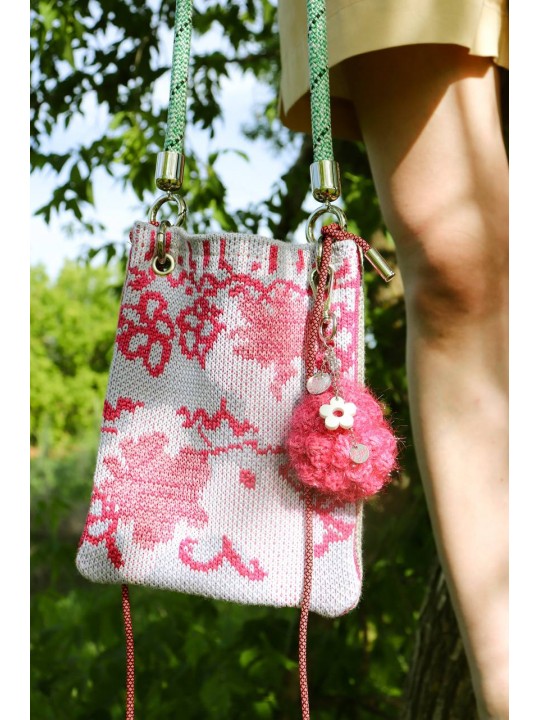 Брелок RBH&11YOU розовый-2