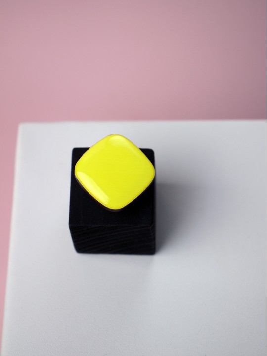 Кольцо Wood lozenge