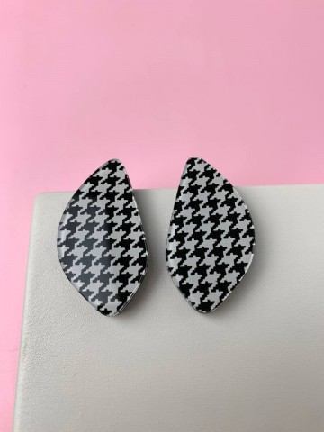 Серьги Animal Лепестки миндаля