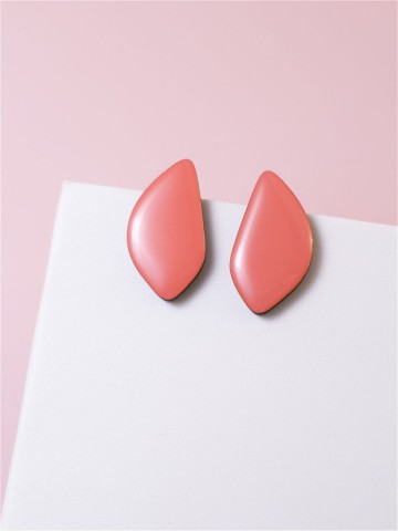 Серьги Wood Лепестки миндаля