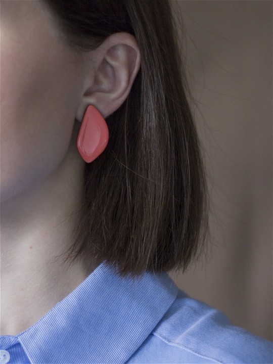 Серьги Wood Лепестки миндаля-2