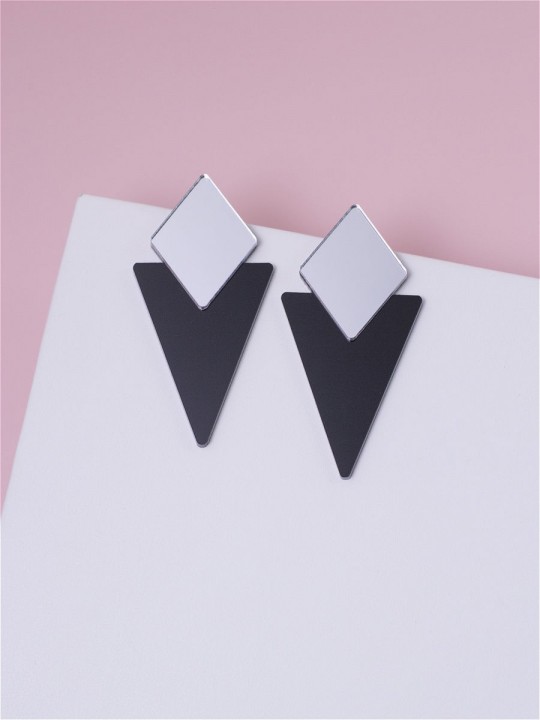 Серьги Minimalism Треугольники с зеркальной вставкой