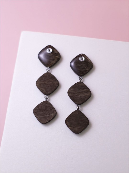 Серьги Wood lozenges 3 fly-2