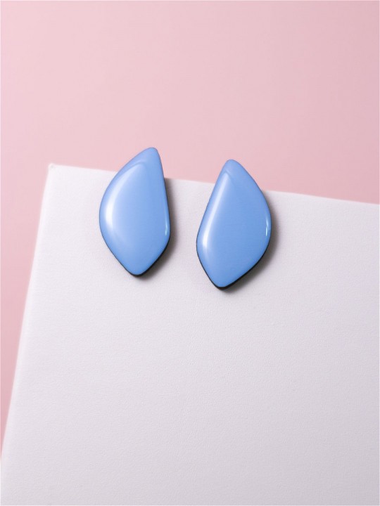 Серьги Wood Лепестки миндаля-1